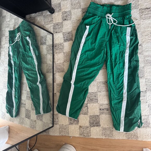 ✨NWOT✨ Free People Movement The Champ is Here Pants Small - Picture 4 of 4